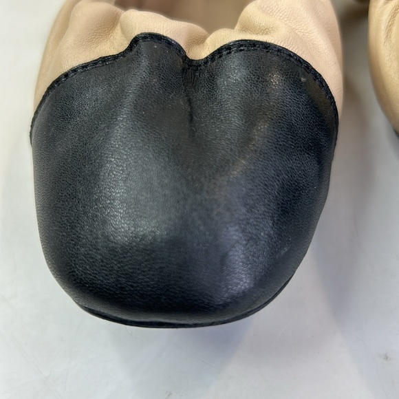 Free People Flats 6.5 foldable tan black Mary Jane cap toe leather - Picture 3 of 11